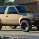 Illustration for article titled At $8,750, Is This 1995 GMC Yukon SLT The Four-By-Four For You?